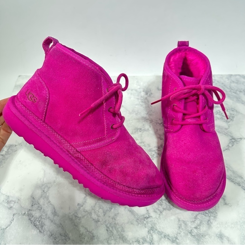 Ugg Women`s Neumel Carnation Pink Chukka Ankle Boots 1017320K 